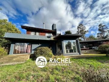 SE ARRIENDA LINDA Y AMPLIA CASA EN CONDOMINIO EN LOMAS DE CHIVILCAN