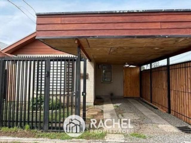 SE ARRIENDA LINDA Y SEGURA CASA ESQUINA – Santa María de Labranza