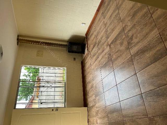 Se arrienda linda casa Aislada