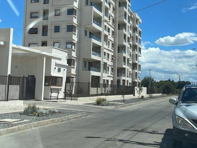 Se arrienda moderno departamento edificio luminity