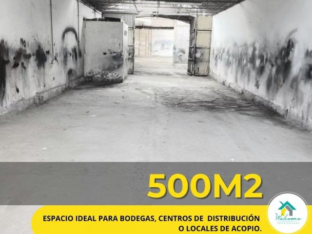 Se arrienda o vende galpon de 500 m2 credito directo | 0 dormitorios por 1500. 00 en Iquique