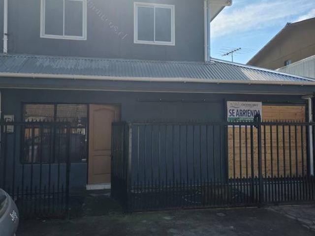 SE ARRIENDA PROPIEDAD DE 3 HABITACIONES