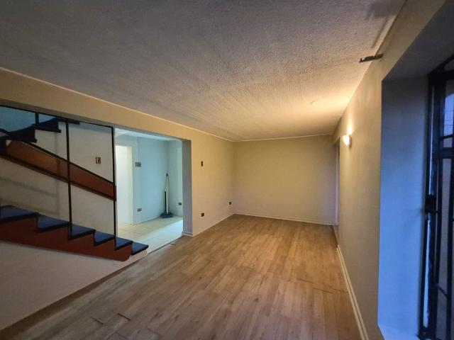 SE ARRIENDA PROPIEDAD PARA USO COMERCIAL PREFERENTEMENTE