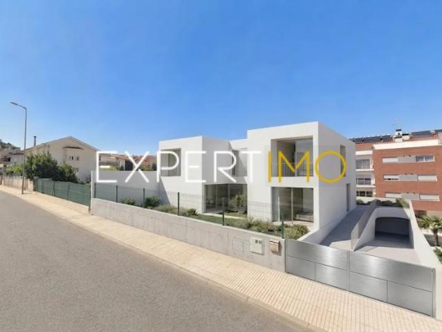 Sé Bragança 91884065