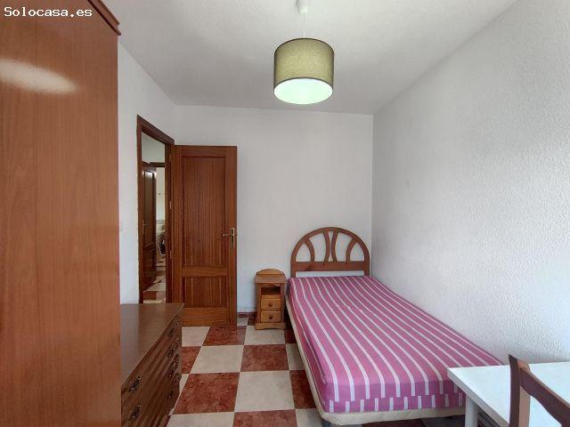 SE BUSCA COMPAÑERA DE PISO?✨