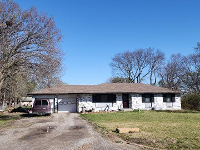 SE Howard Dr