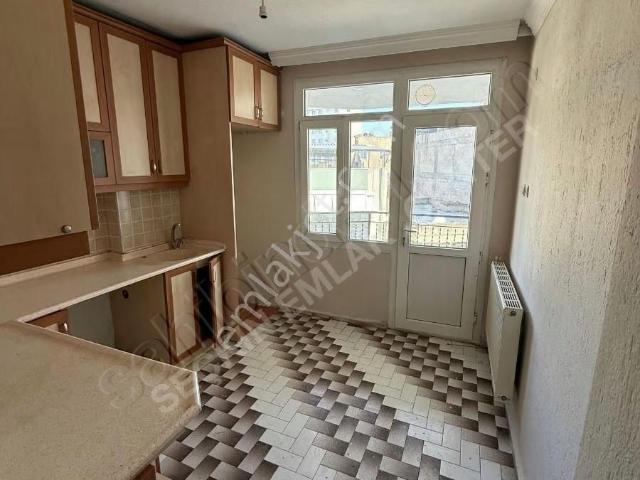 Seçkin Emlak Center'dan Turğutluda Satılık 2+1 Daire