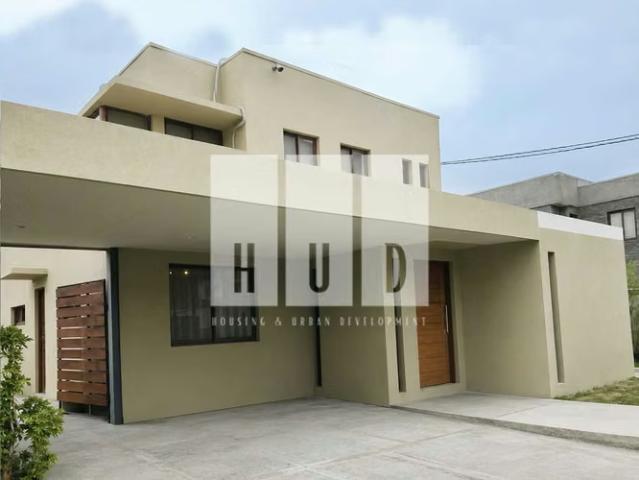 Se LIQUIDA espectacular casa con piscina! 1809 | dormitorios por 10850.00 en Machalí