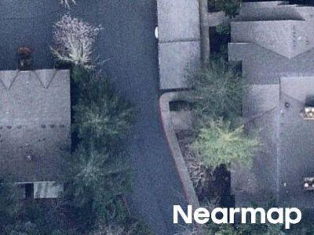 SE Newport Way