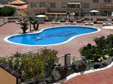 Se ofrece un elegante piso de 46 m2 interiores con una ampli. 46m² Chayofa