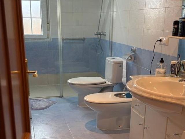 SE PISO SEMINUEVO, 94 M2, AMUEBLADO, COCINA, SALÓN, 3 HAB 2 BAÑOS, ASCENSOR, TRASTERO, P.G. PARA E