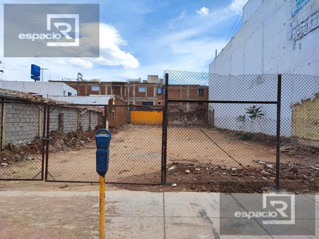 SE RENTA TERRENO EN EL CENTRO DE DELICIAS