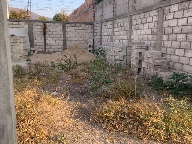 SE RENTA TERRENO EN UNIVERSO 2000, QUERETARO