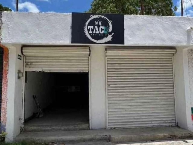SE RENTA AMPLIO LOCAL EN FIDEL VEL?ZQUEZ, CAMPECHE