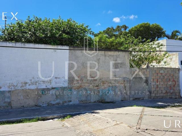 SE RENTA AMPLIO PREDIO EN EL MALEC?N DE LA CIUDAD DE CAMPECHE