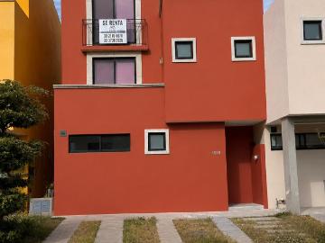 SE RENTA AMPLIA RESIDENCIA ? CANTERO RESIDENCIA