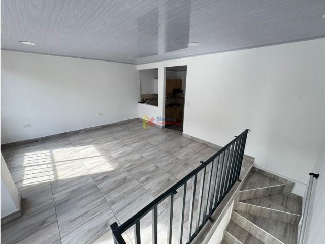 SE RENTA APARTAMENTO CON UBICACION CENTRAL EN CIRCASIA, QUINDIO
