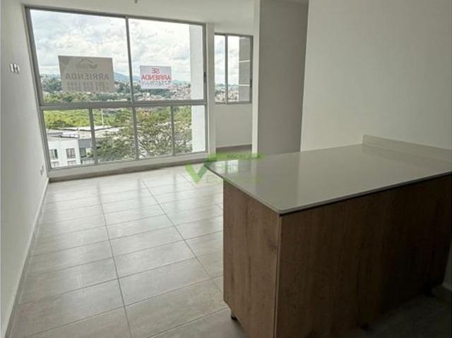 SE RENTA APTO EN PEREIRA