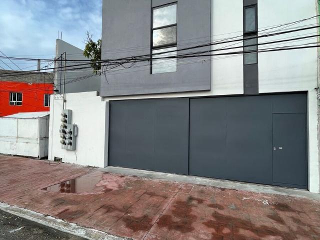SE RENTA BONITO DEPARTAMENTO EN AV. ISLA DE TRIS