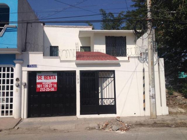 SE RENTA BONITA CASA UBICADA EN LA ZONA NORTE ORIENTE DE TUXTLA