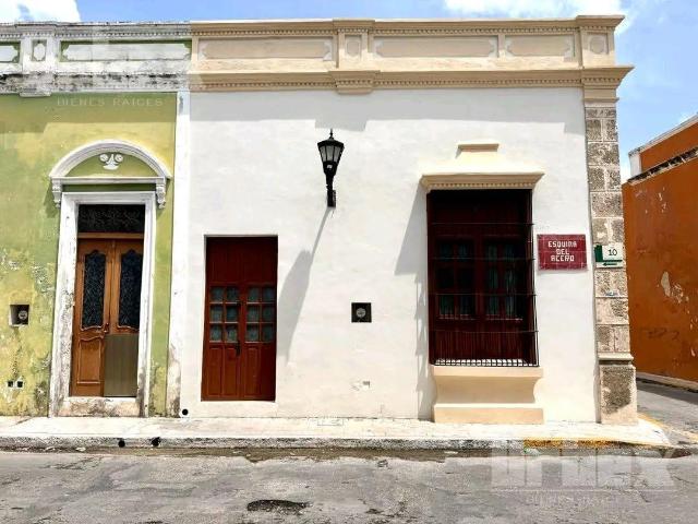 SE RENTA BONITA CASA EN EL TRADICIONAL BARRIO DE GUADALUPE EN CAMPECHE
