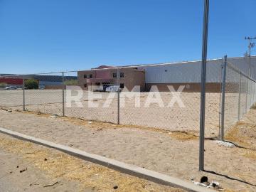 SE RENTA BODEGA INDUSTRIAL DENTO DEL PARQUE INDUSTRIAL INTERNACIONAL EN AV. REVOLUCIÓN