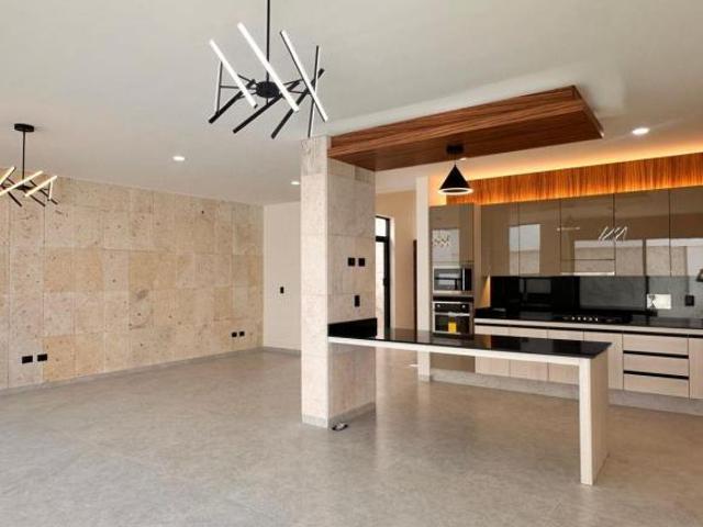 Se Renta Casa Nueva en Terranza