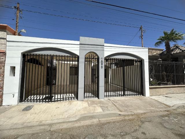 Se renta casa amplia y remodelada en Villas Cachanilla por Macristy