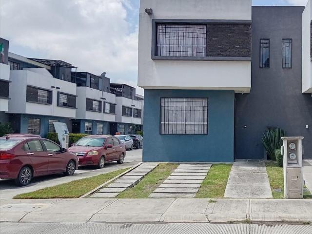 Se renta casa amueblada en Villas Xaltipa, Cuautitlán, Estado de México