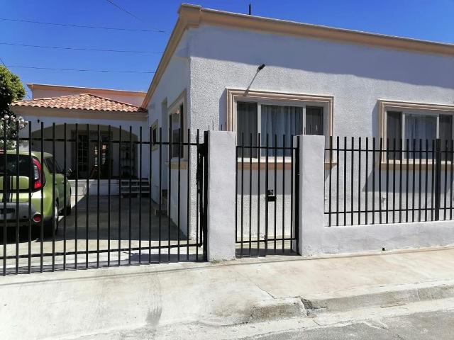 SE RENTA CASA AMUEBLADA PARA EJECUTIVOS EN FRACC. MAESTROS ESTATALES
