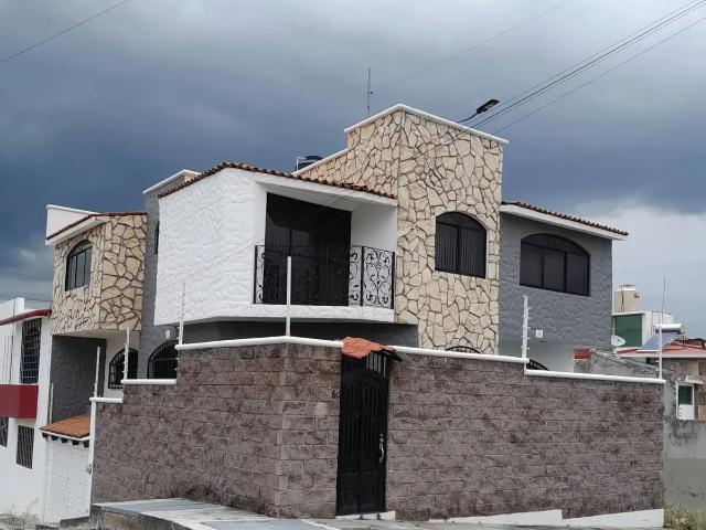 Se Renta Casa en Altozano, Morelia Ideal para Familias