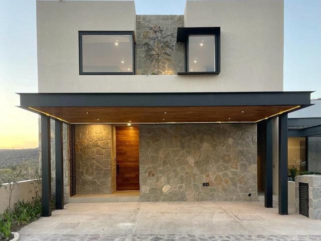 SE RENTA CASA AMUEBLADA EN ALTOZANO QUERETARO