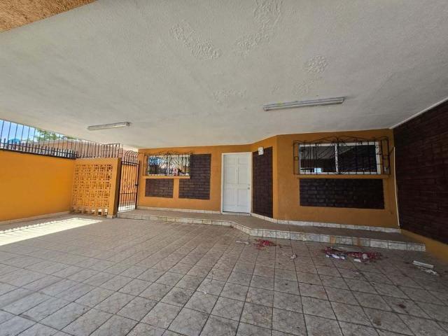 SE RENTA CASA EN COLONIA CUAUHTÉMOC MEXICALI, B.C