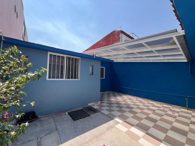 SE RENTA CASA EN COLONIA LAS FLORES TOLUCA