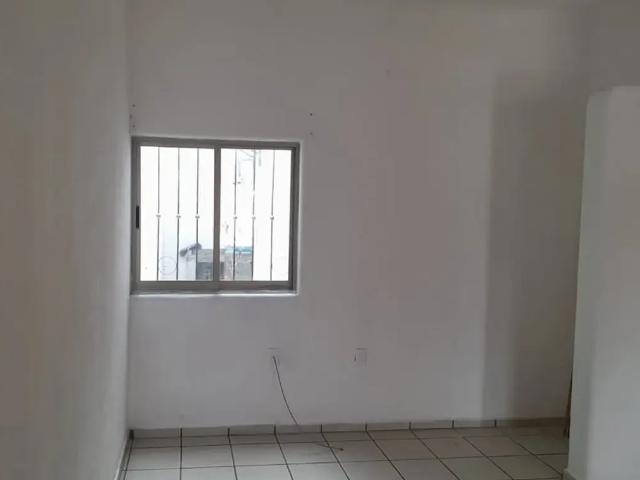 SE RENTA CASA EN COLIMA DE 4 RECAMARAS