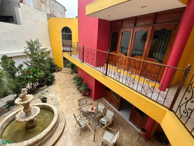 SE RENTA CASA EN FRACC. BUGAMBILIAS, SANTA ROSA OAXACA
