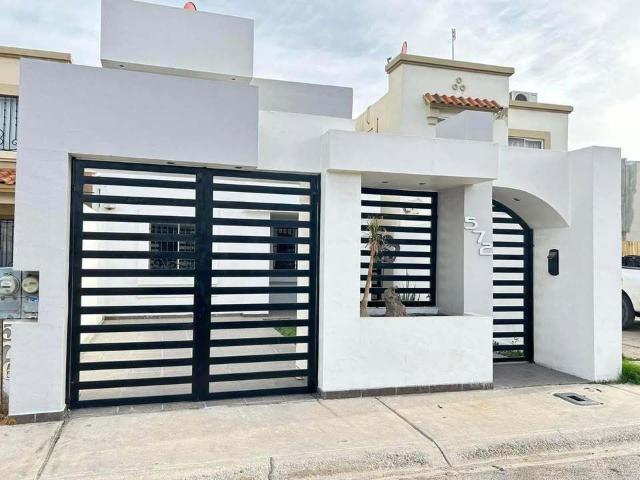 ¡SE RENTA CASA EN FRACCIONAMIENTO TOLEDO 2!