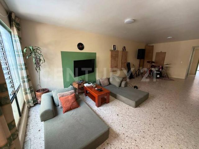 Se Renta Casa en Lomas del Country
