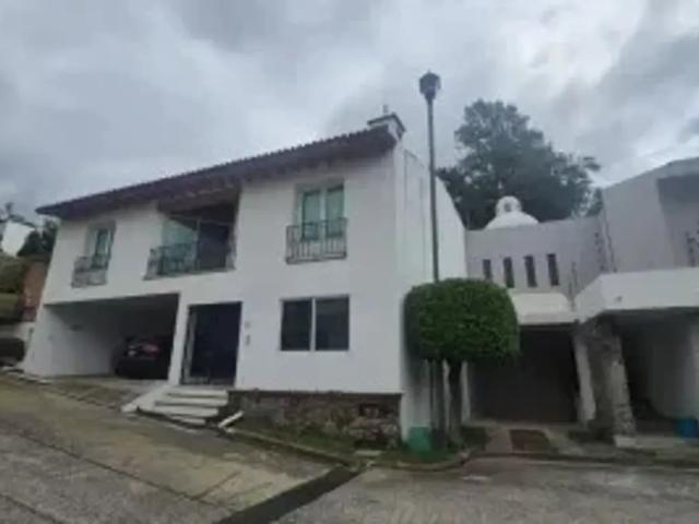 SE RENTA CASA EN SANTA MARIA AHUACATITLAN, CUERNAVACA, MORELOS, ZONA NORTE EN LOS LIMITES DE RANCHO