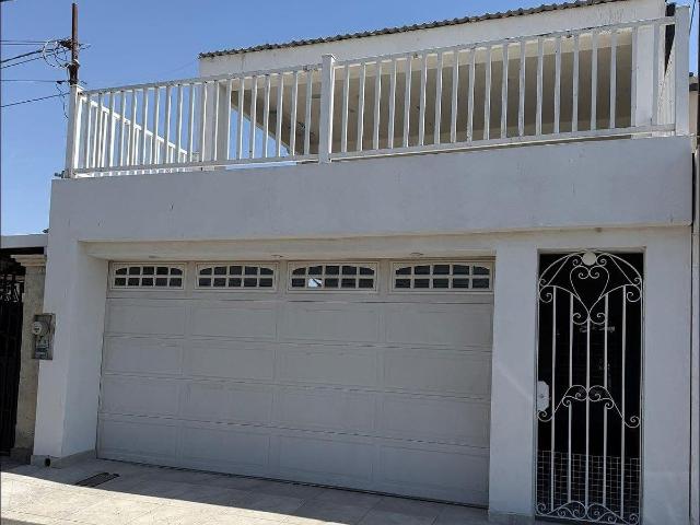 ¡Se renta casa en Villas Del Palmar Mexicali, B.C. !