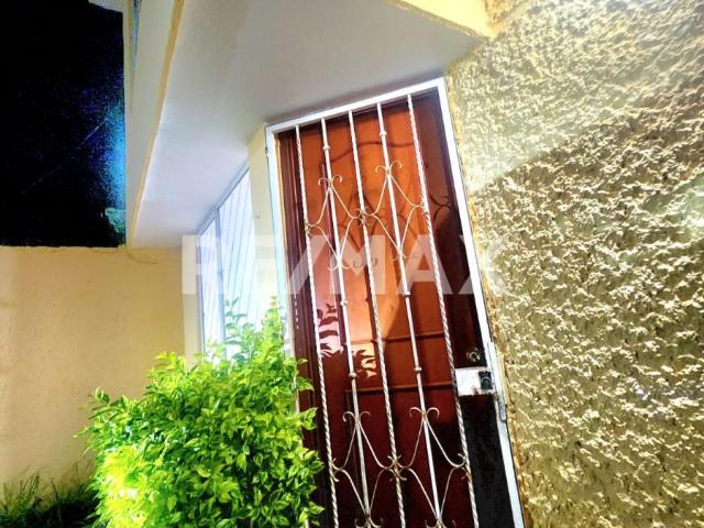 SE RENTA CASA EN XILOTZINGO