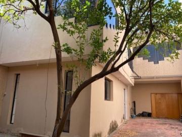 SE RENTA CASA PARA OFICINA