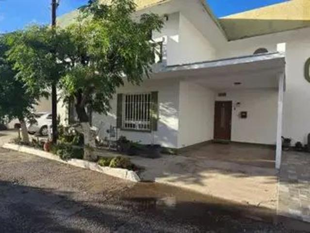 SE RENTA CASA ZONA CAMPESTRE VILLAS AVIÑON POR CALLE PRIMAVERA