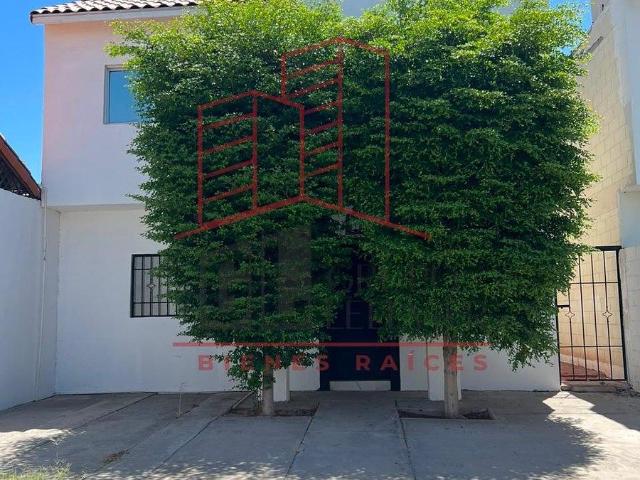 SE RENTA CASA ZONA DORADA SAN SEBASTIAN