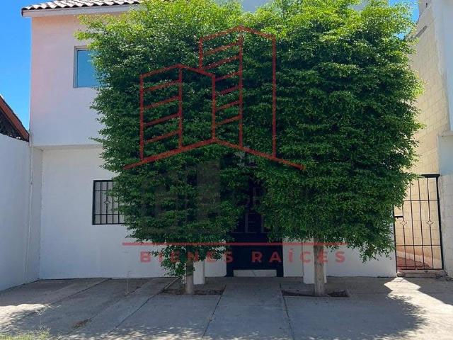 SE RENTA CASA ZONA DORADA SAN SEBASTIAN