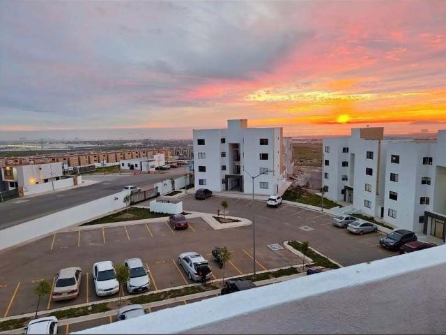 SE RENTA CONDOMINIO EN ROSARITO, B.C