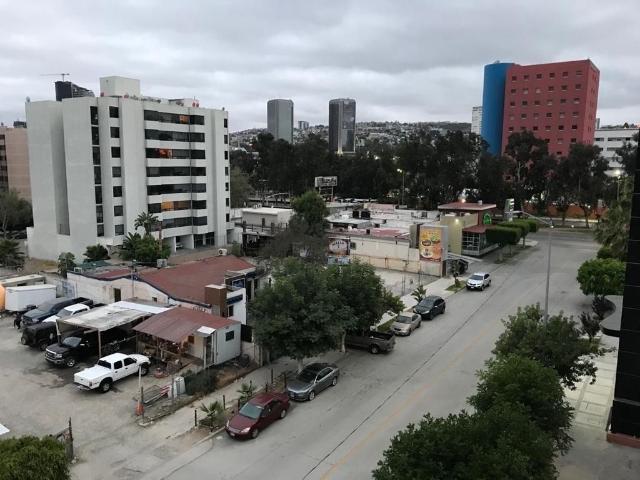 Se renta condominio en Zona Río