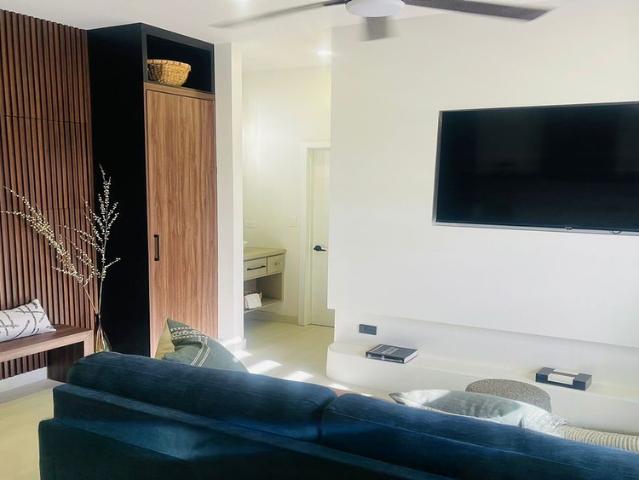 ¡Se renta depa equipado y amueblado en ADIA Urban Condos, en Col. Prohogar!