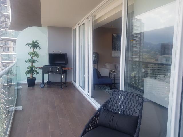se renta departamento en bosque real