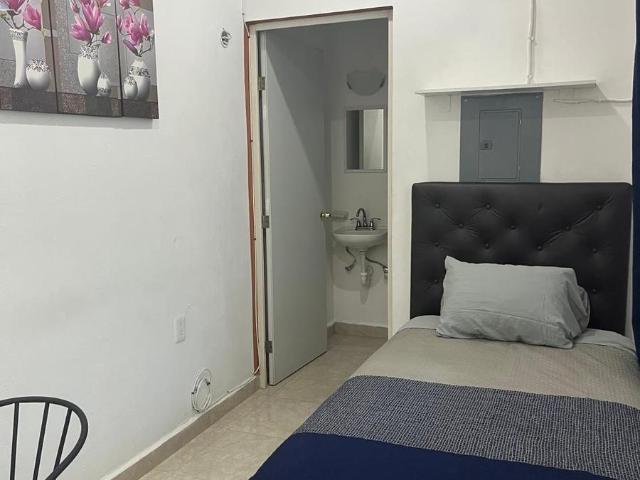 SE RENTA DEPARTAMENTO EN PLANTA ALTA EN FRACCIORAMA 2000, CAMPECHE